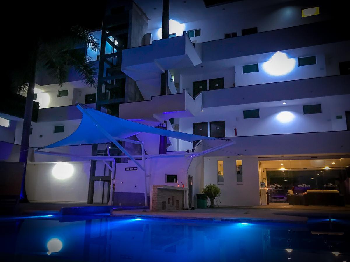 Hotel Sara Suites Ixtapa  Exterior photo